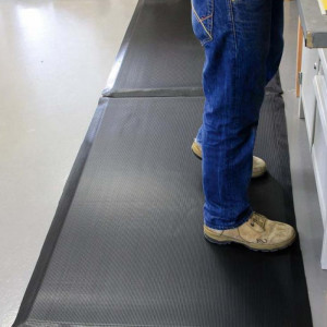 Anti Fatigue Chequered Mat 13.410.001 Anti Fatigue Chequered Mat 13.410.001